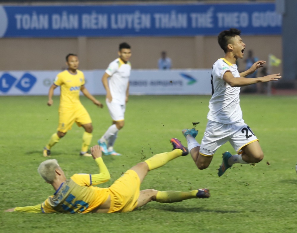 sHLV Thanh Hoa ghen ti nha cam quan vo dich chau Au anh 3