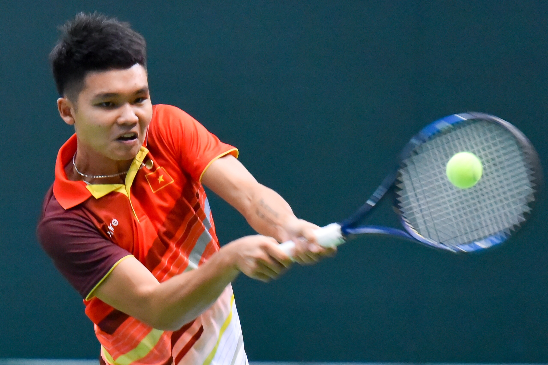 Ly Hoang Nam thang hoa,  Viet Nam len nhom II Davis anh 2