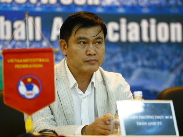 Bau Tu tiep tuc giu chuc Tong giam doc VPF hinh anh