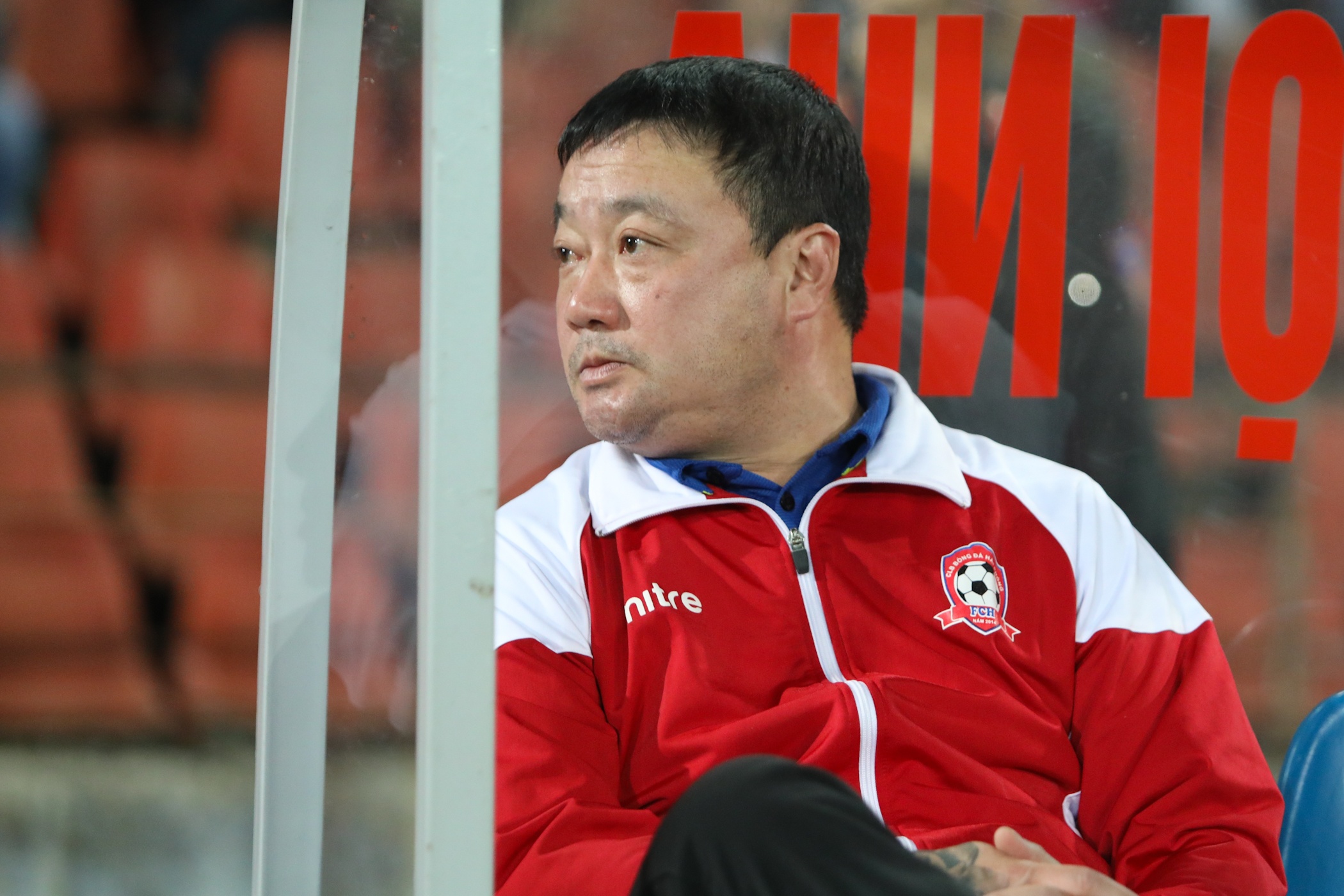 Viet Hoang bat luc,  Hai Phong thua 3 tran anh 12