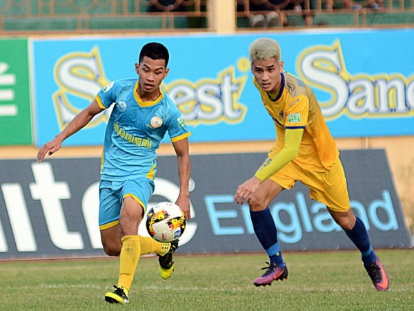 Trum Tinh noi ve pha bong khien anh gay xuong suon hinh anh