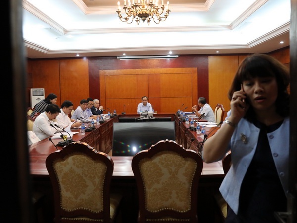 Bau Duc vang mat trong cuoc gap cua VFF voi lanh dao Bo VHTTDL hinh anh