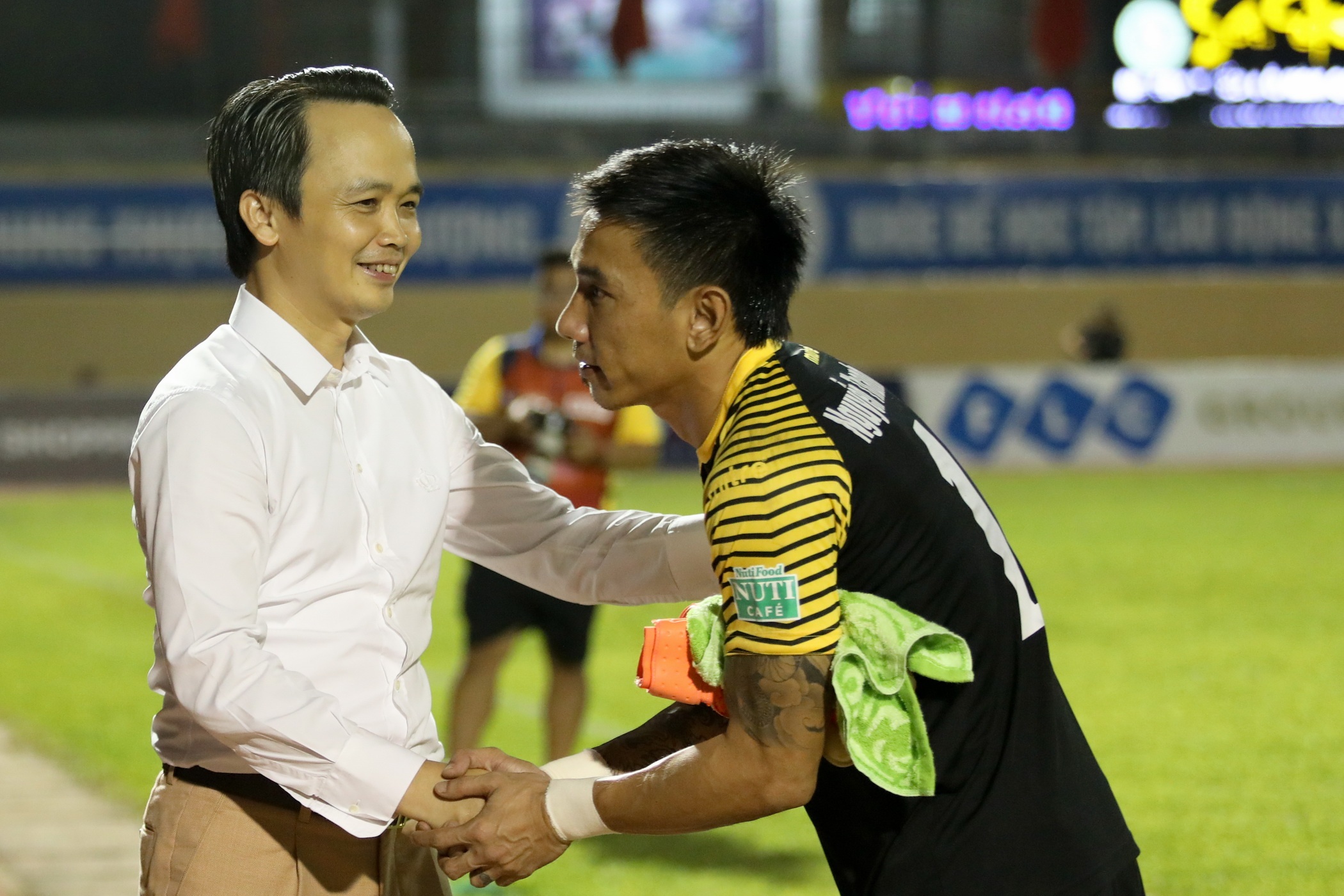 Tai sao Bui Tien Dung phai du bi o Thanh Hoa? anh 2