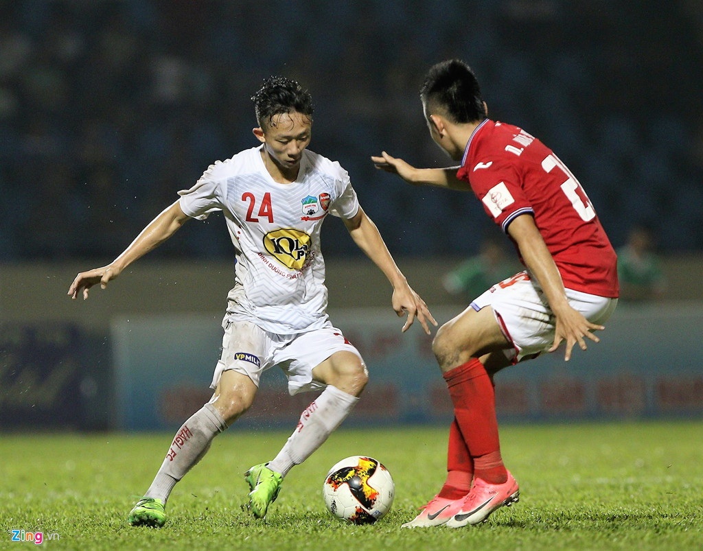 Tien Dung,  Duc Huy va U23 Viet Nam du bi anh 6