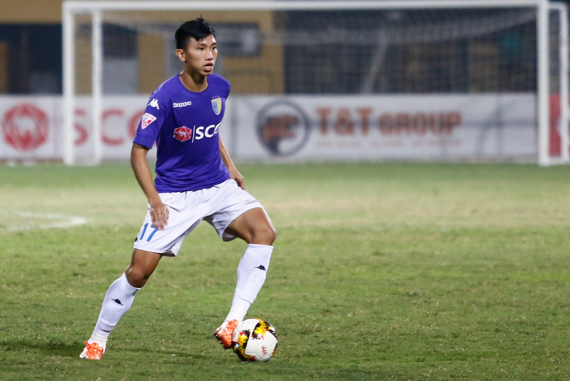 Tien Dung,  Duc Huy va U23 Viet Nam du bi anh 3