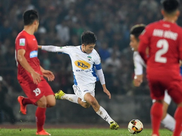 Xuan Truong, Van Duc va nhung ngoi sao U23 dang ruc sang o V.League hinh anh