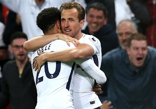 Tottenham co ve Champions League, day Liverpool xuong thu tu hinh anh