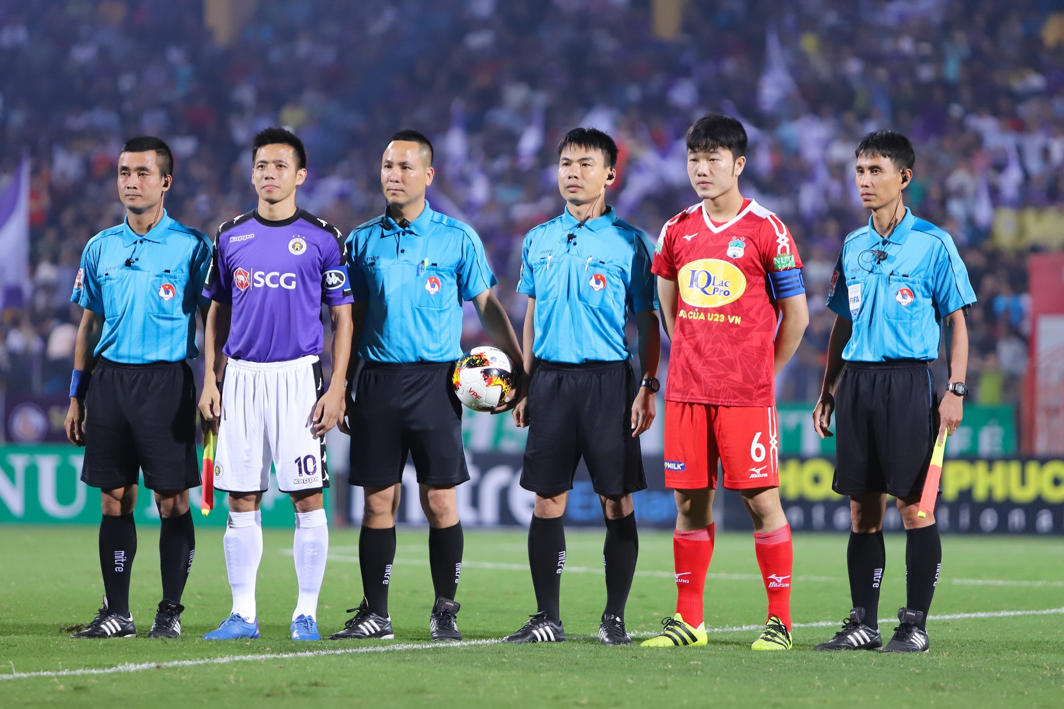 Vì sao Bầu Tú thách thức quyền lực Ban trọng tài ảnh 3 Vi sao Bau Tu thach thuc quyen luc Ban trong tai anh 3