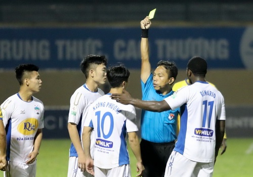 HLV doi HAGL: 'Chung toi muon da dep nhung phai co hieu qua' hinh anh