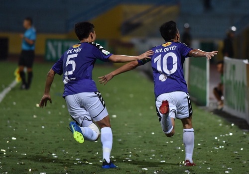 HLV Phan Thanh Hung khong hoi han vi tao nen 'quai vat' CLB Ha Noi hinh anh