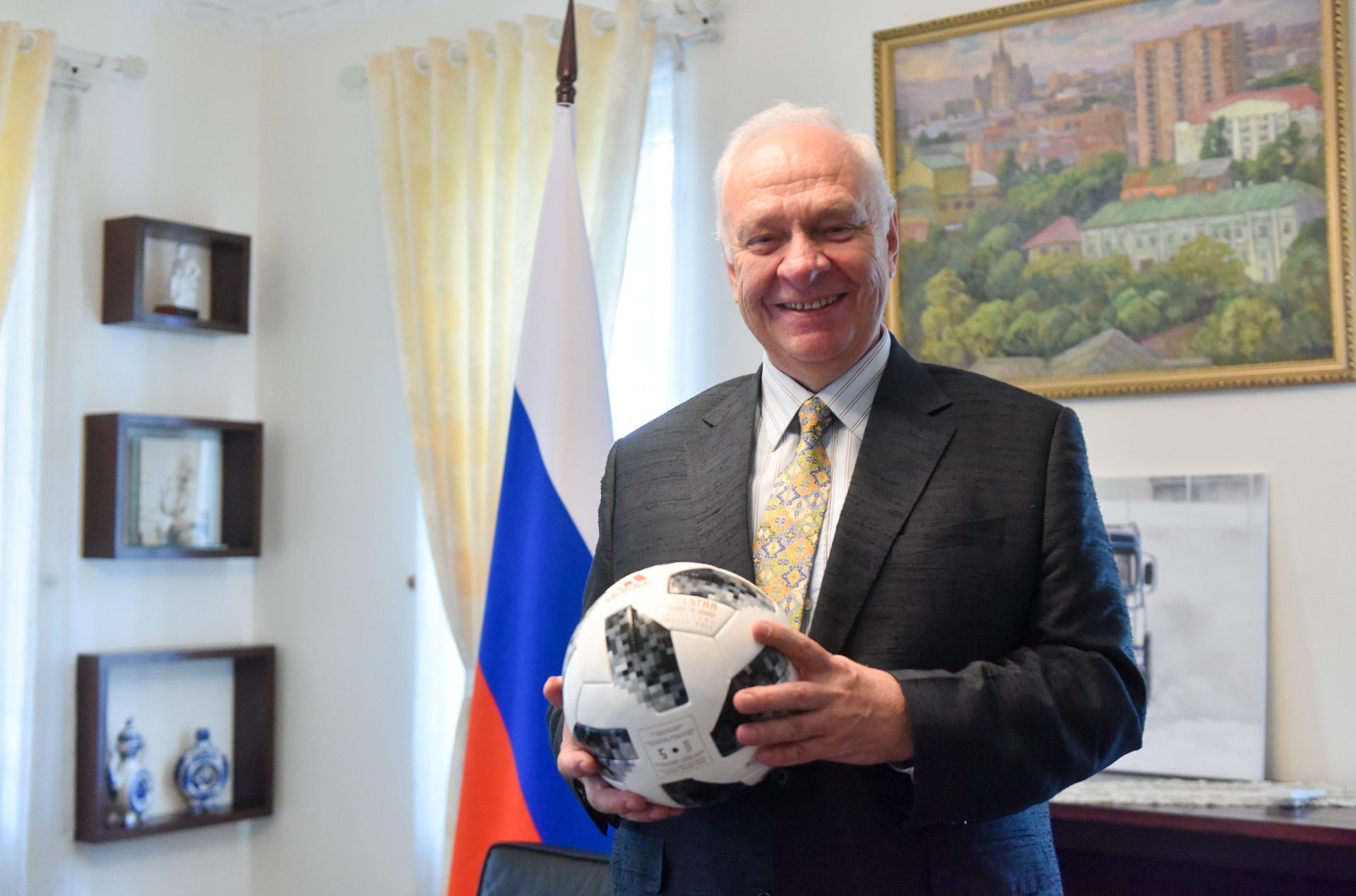 Dai su Nga: Tuyen Nga thang nho Tong thong Putin anh 1