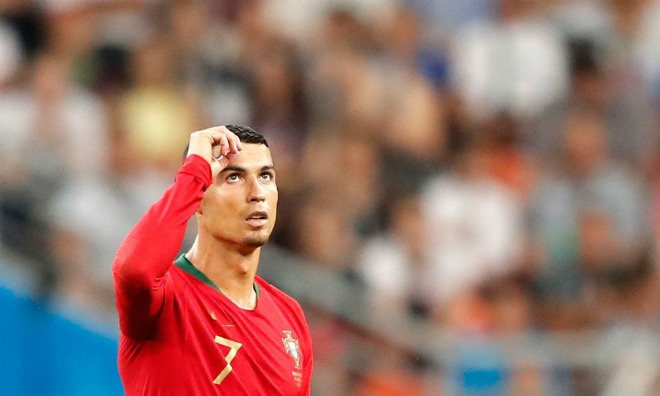 World Cup ngay 29/6: 'Ronaldo kho tien sau tai World Cup' hinh anh