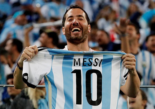 BLV Anh Ngoc: ‘Cam on Messi da tro lai va o lai voi World Cup’ hinh anh