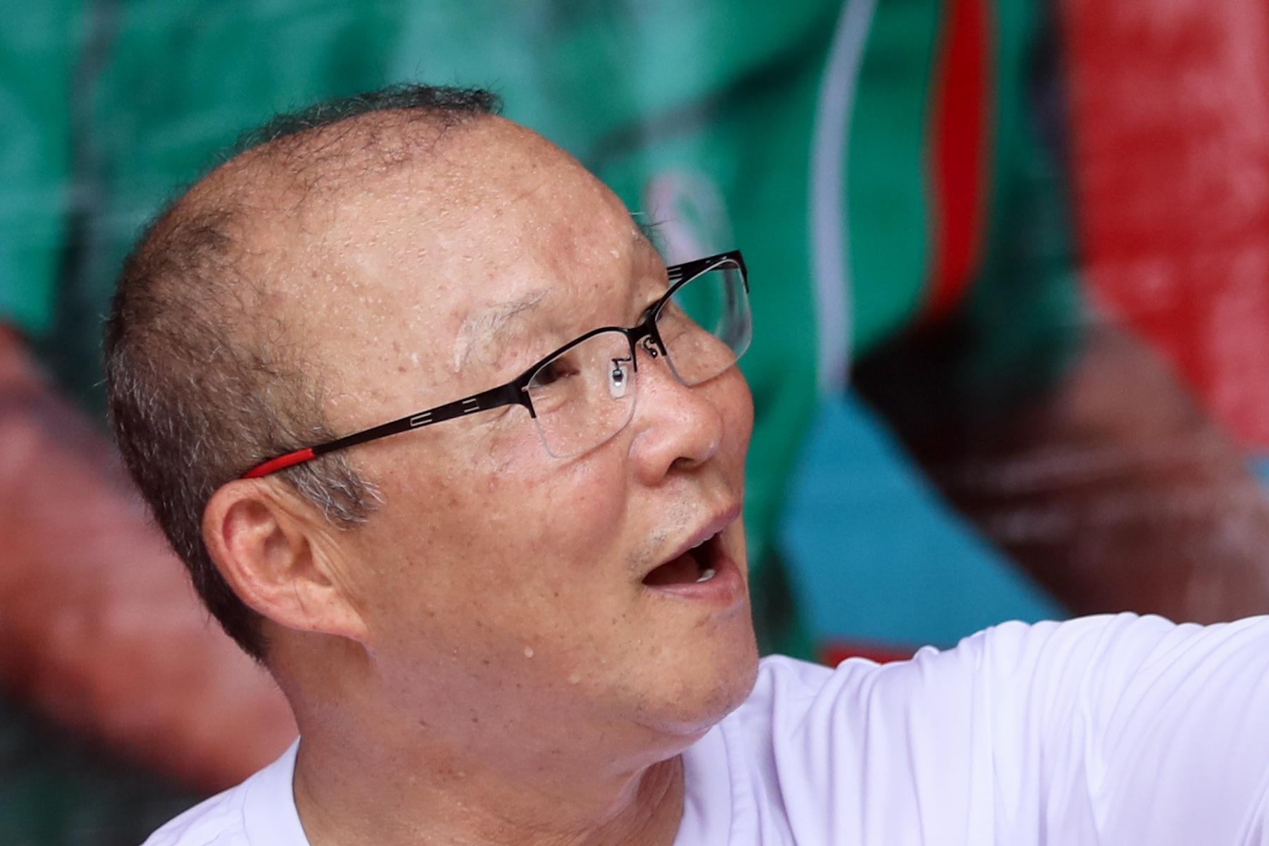 HLV Park Hang-seo no dua cung tre em Ha Giang anh 11