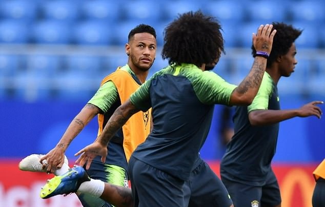 Neymar dien vien hay cau thu da bong anh 1