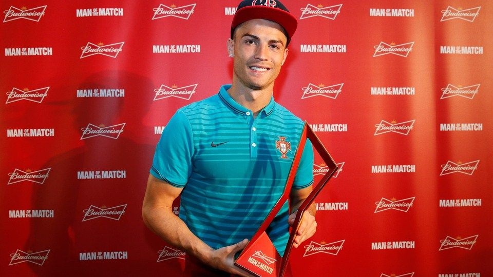 Thực hư giải thưởng Bùi Tiến Dũng trao ở World Cup ảnh 2 Thuc hu giai thuong Bui Tien Dung trao o World Cup anh 2