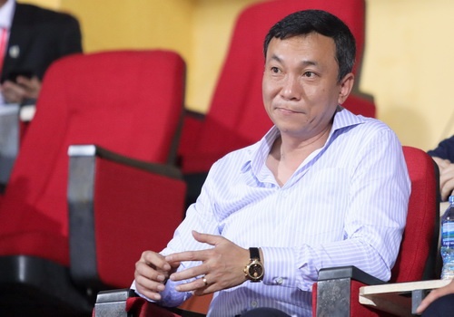 Ong Tran Quoc Tuan rut lui, ngung tranh cu Chu tich VFF hinh anh