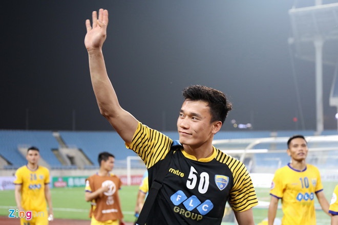 Dung coi thuong Bui Tien Dung o U23 Viet Nam anh 3