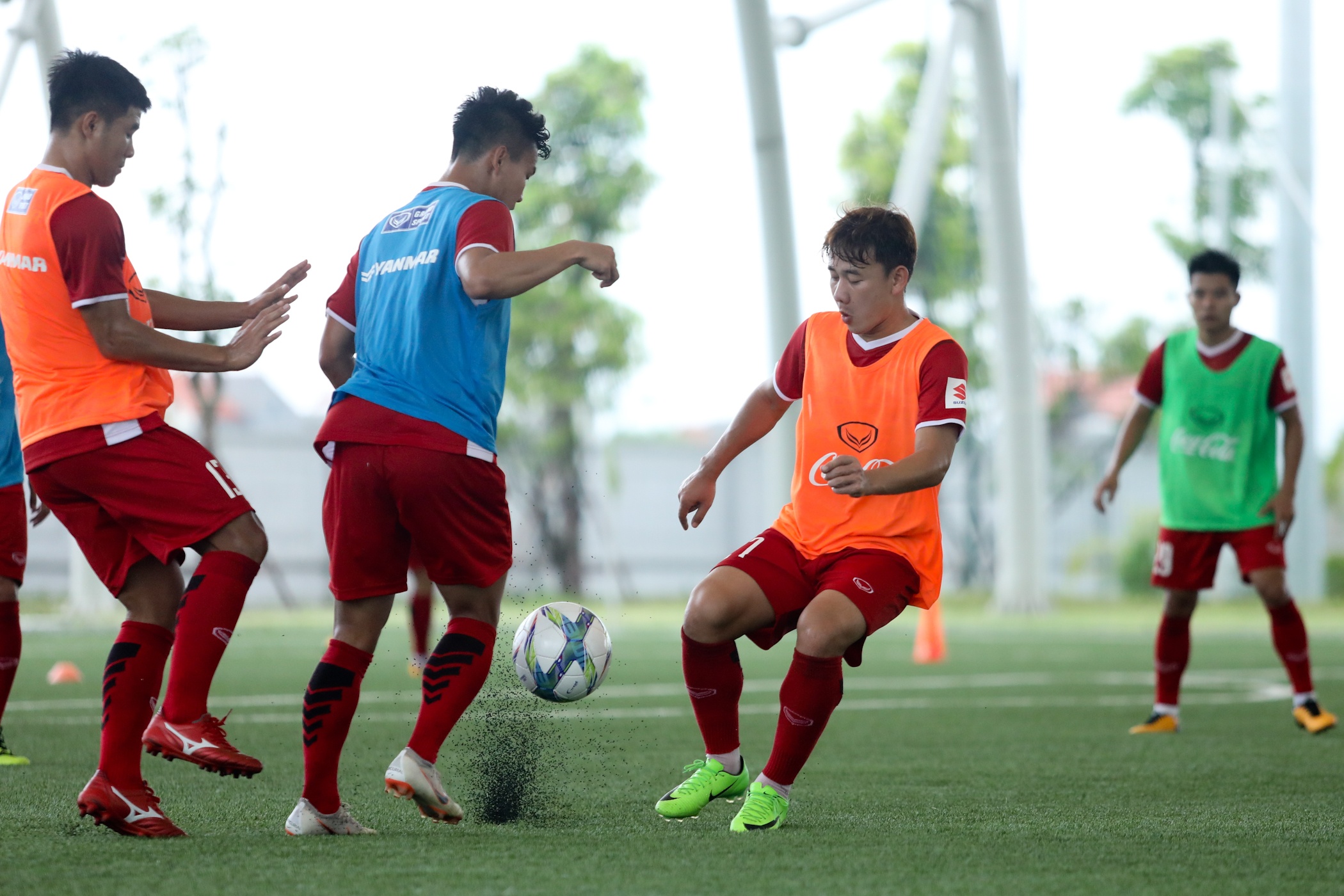 U23 Việt Nam luyện công sân mái che xịn châu Á ảnh 4 U23 Viet Nam luyen cong san mai che xin chau A anh 4