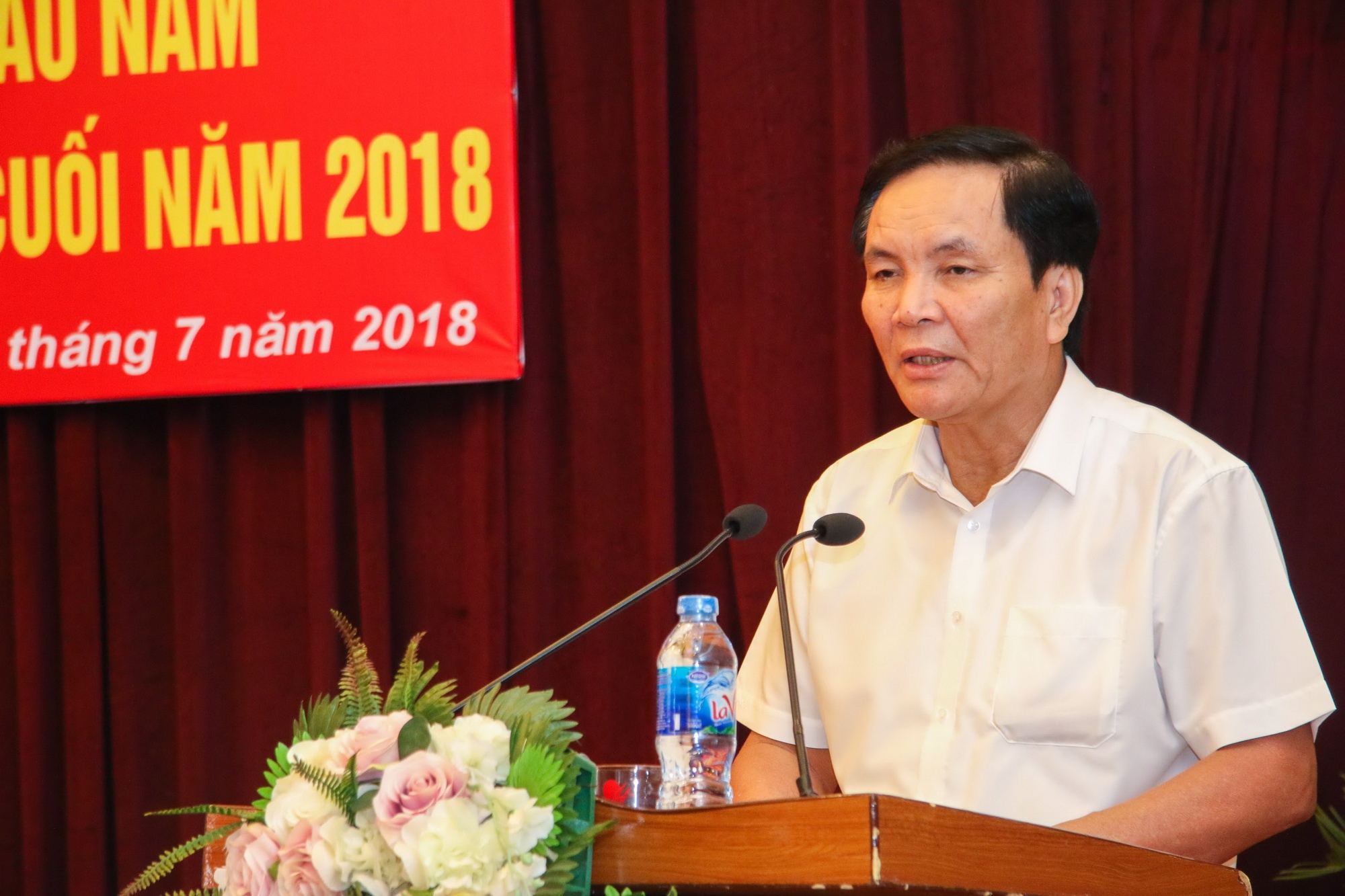 Can Van Nghia khong ung cu Chu tich VFF nua anh 1