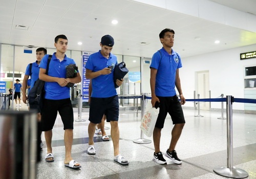 U23 Uzbekistan di dep le, mac quan dui, den tai dau U23 Viet Nam hinh anh