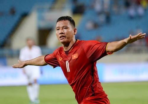 Doi hinh Olympic Viet Nam du ASIAD: Ngoi sao nao phai o nha? hinh anh