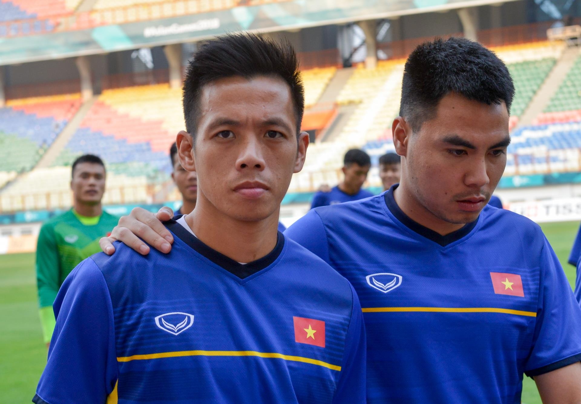 Vi sao Olympic Viet Nam huy tap o Indonesia? anh 1