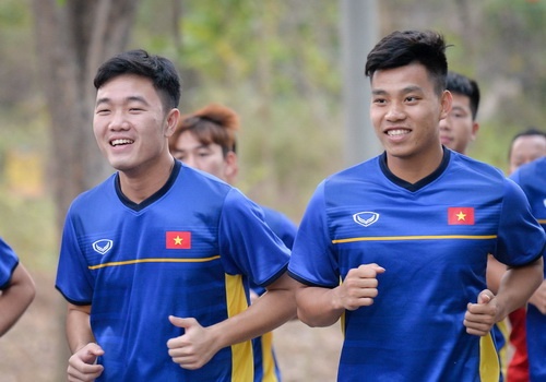 Doi san thanh cong, Olympic Viet Nam se tap o san danh cho cong nhan hinh anh