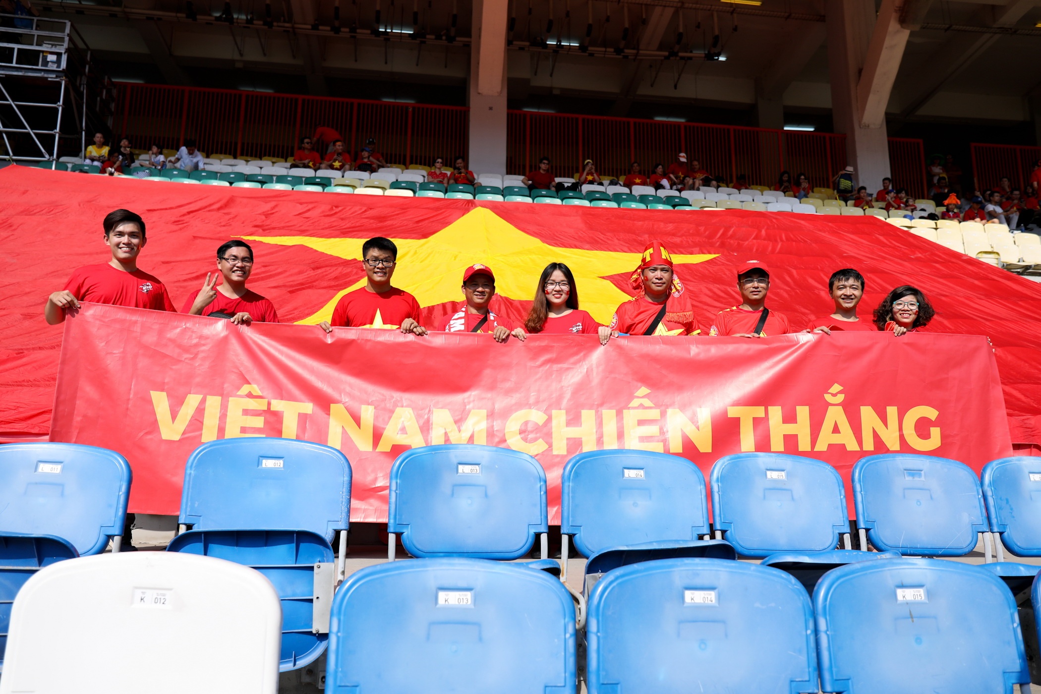 Dai ky co vu Olympic Viet Nam o Cikarang anh 9