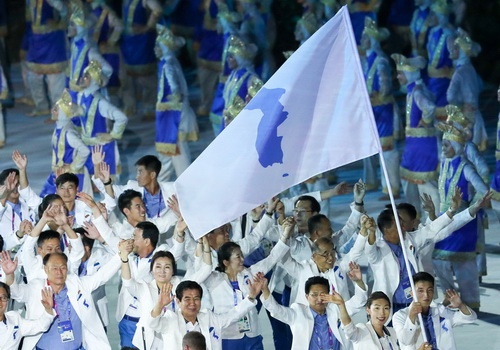 Xuc dong hinh anh doi tuyen Trieu Tien thong nhat den voi ASIAD 18 hinh anh