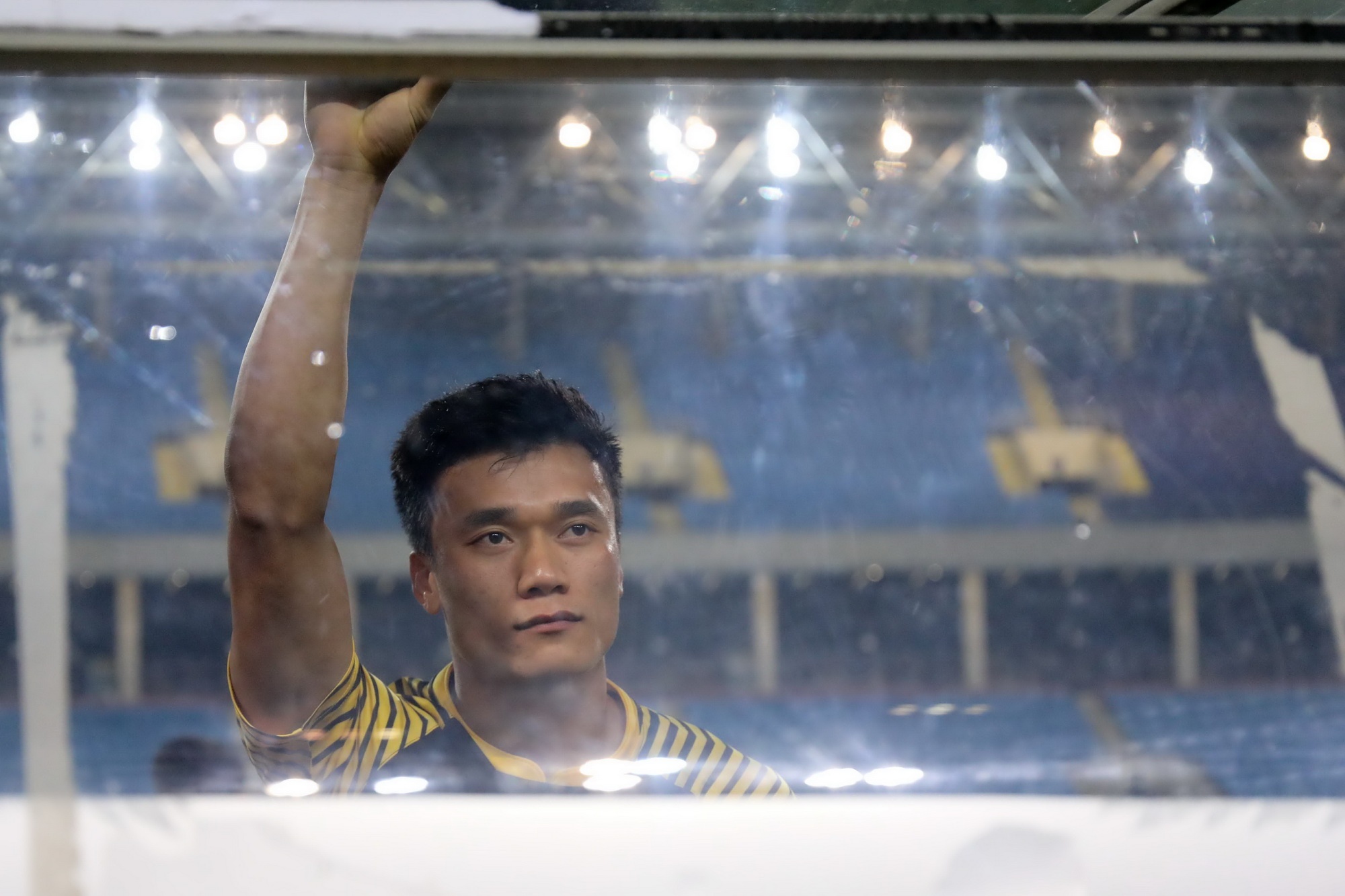 Bùi Tiến Dũng vẫn là người hùng dù Olympic VN thua ảnh 2 Bui Tien Dung van la nguoi hung du Olympic VN thua anh 2