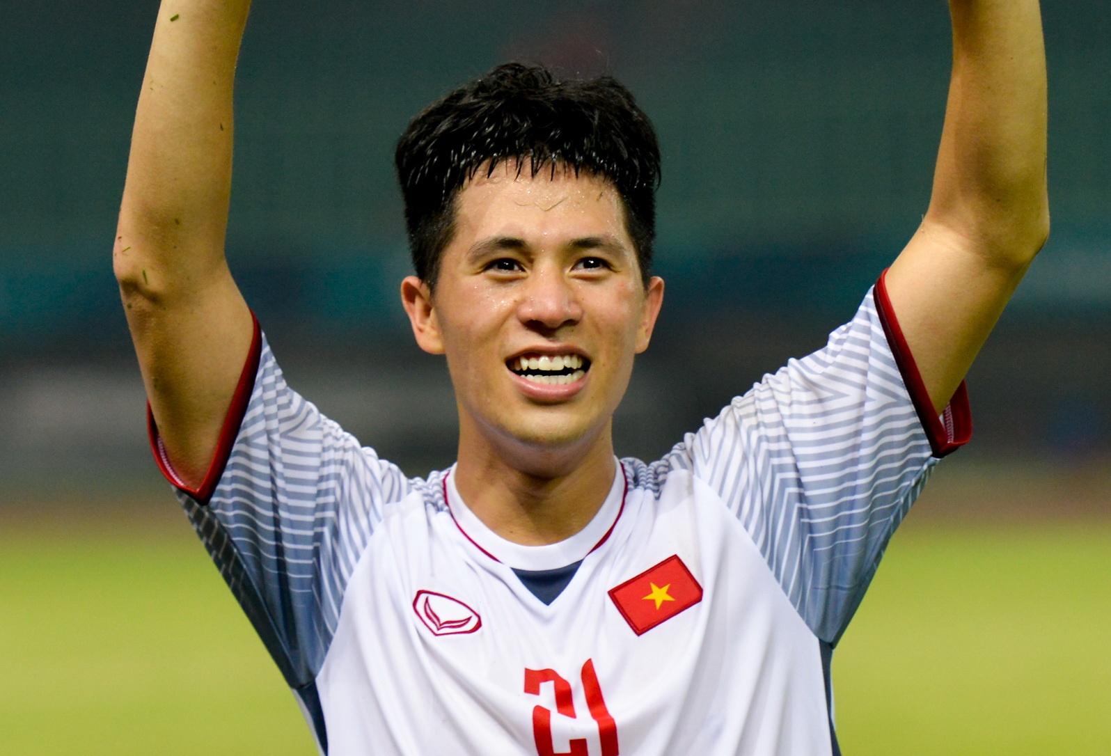 Đình Trọng người cận vệ ảnh 1 Dinh Trong nguoi can ve anh 1