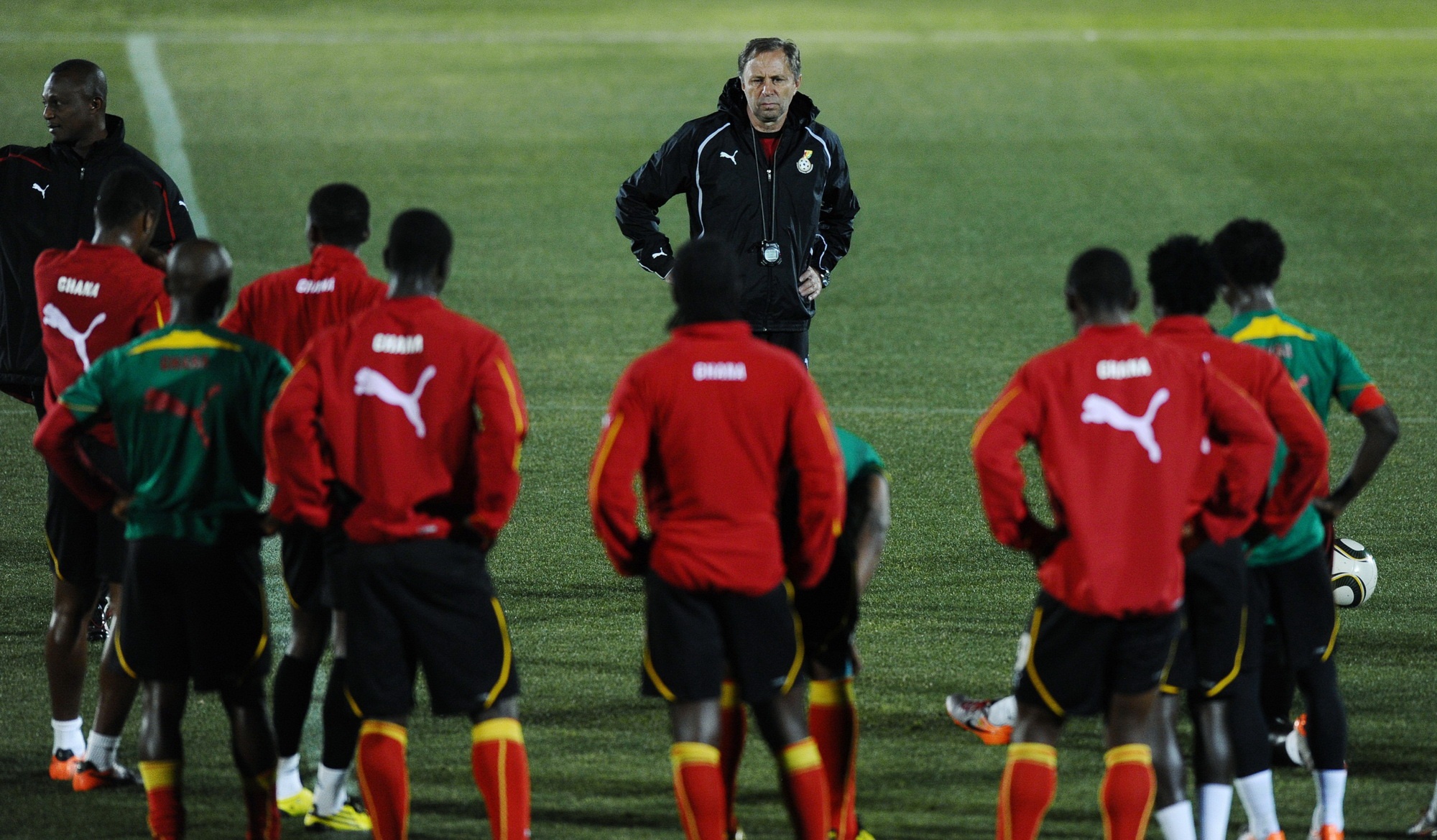 Việt Nam là cường địch lớn nhất Thái Lan ảnh 4 Viet Nam la cuong dich lon nhat Thai Lan anh 4