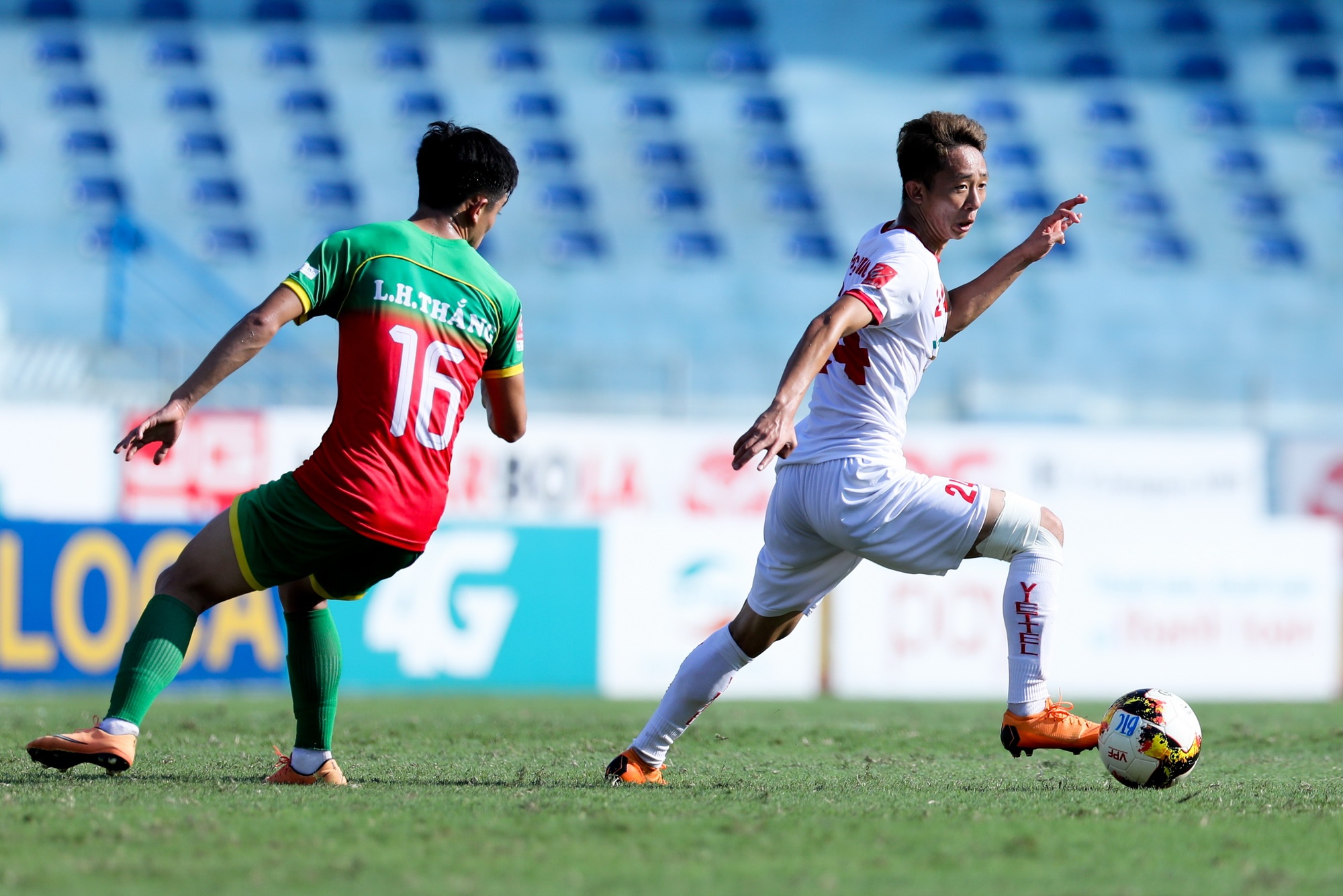 Bui Tien Dung truong thanh so voi ngay o HAGL anh 2