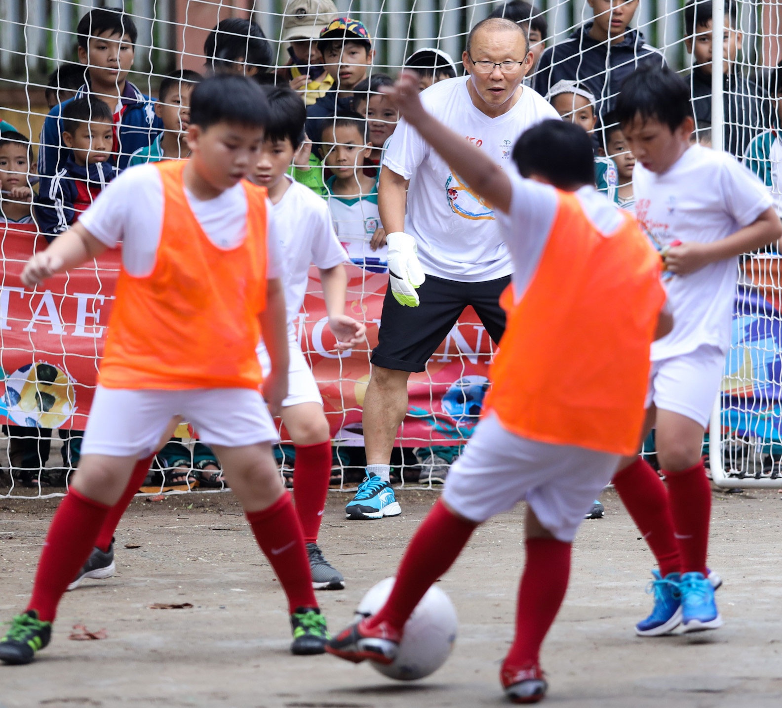 Hang tram em nho vay kin HLV Park Hang-seo anh 5