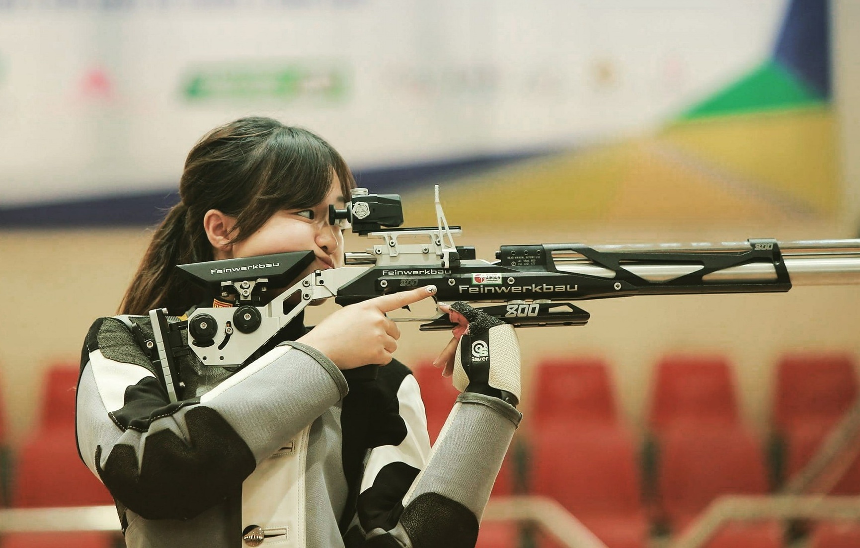 Nu xa thu mang hai dong mau Viet - Nhat anh 1