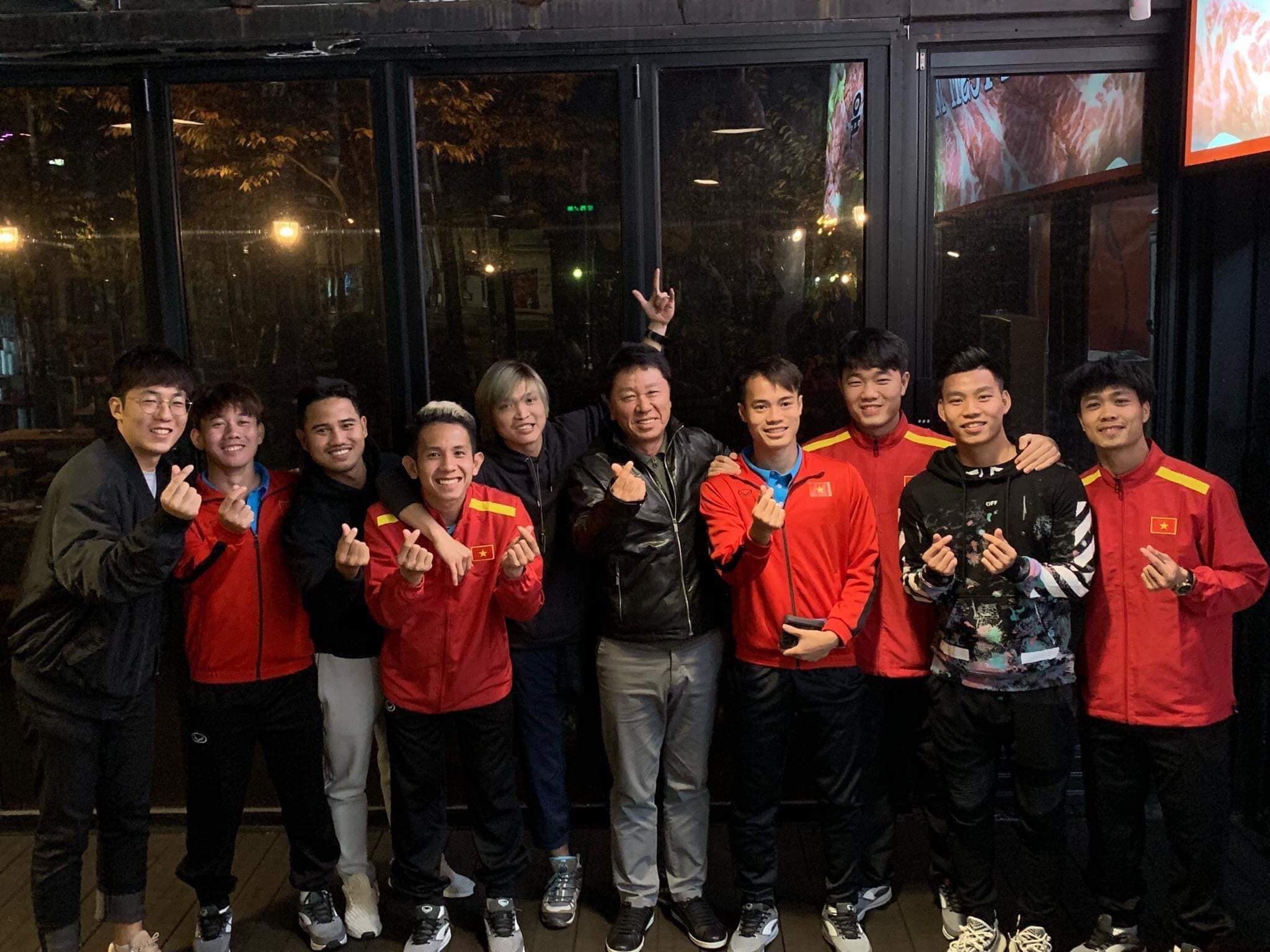 Văn Thanh gặp lại Xuân Trường, Công Phượng ảnh 1 Van Thanh gap lai Xuan Truong, Cong Phuong anh 1