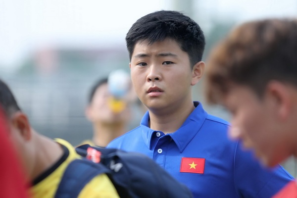 Tro ly than can cua HLV Park Hang-seo nghi viec truoc them AFF Cup hinh anh