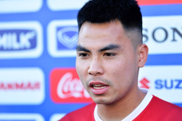 Duc Huy san sang canh tranh voi Xuan Truong o vi tri tien ve hinh anh