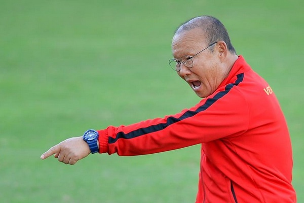 HLV Park Hang-seo: 'Thanh Trung xung dang, nhung toi buoc phai loai' hinh anh