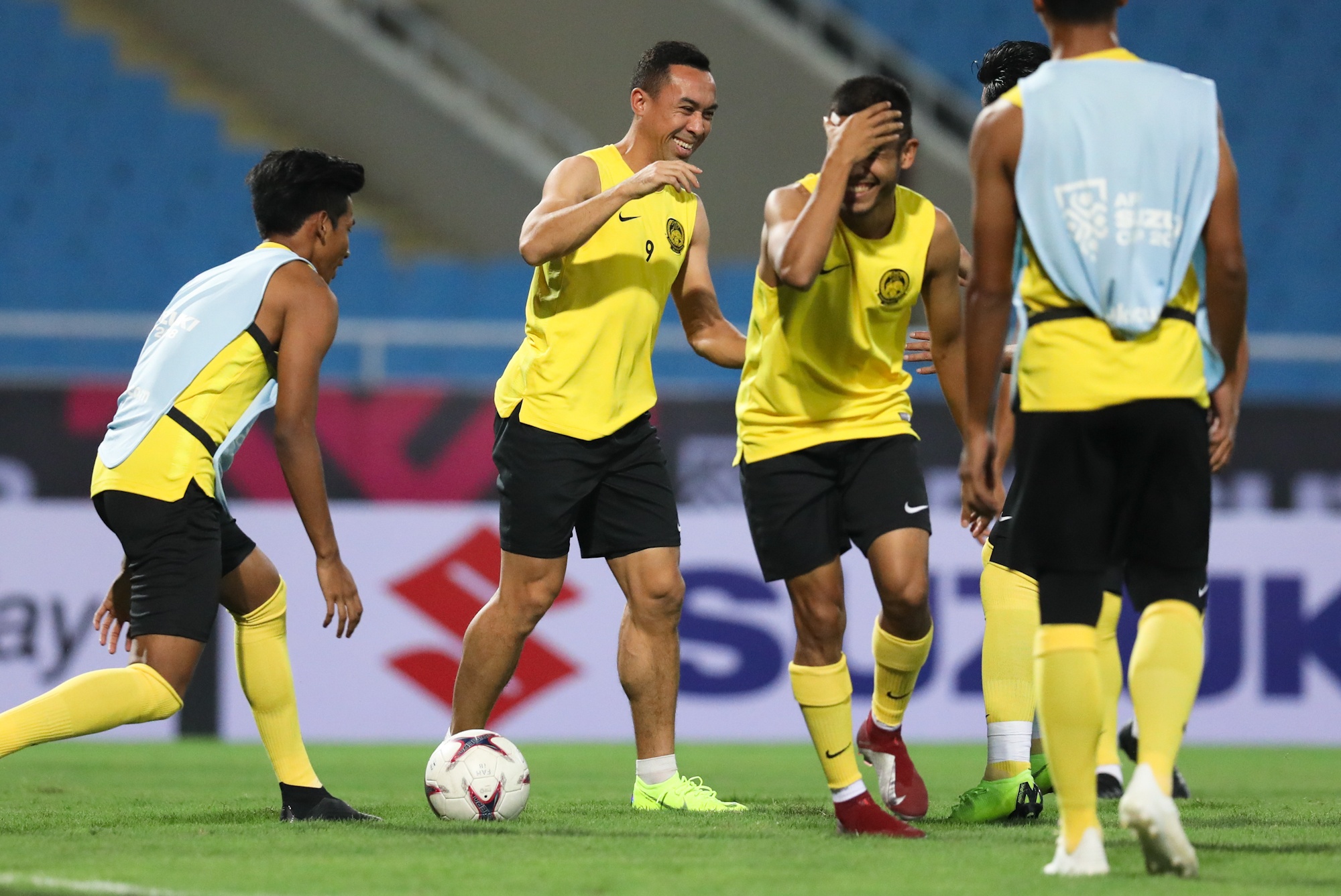 HLV Malaysia hanh dong la truoc tran Viet Nam anh 8