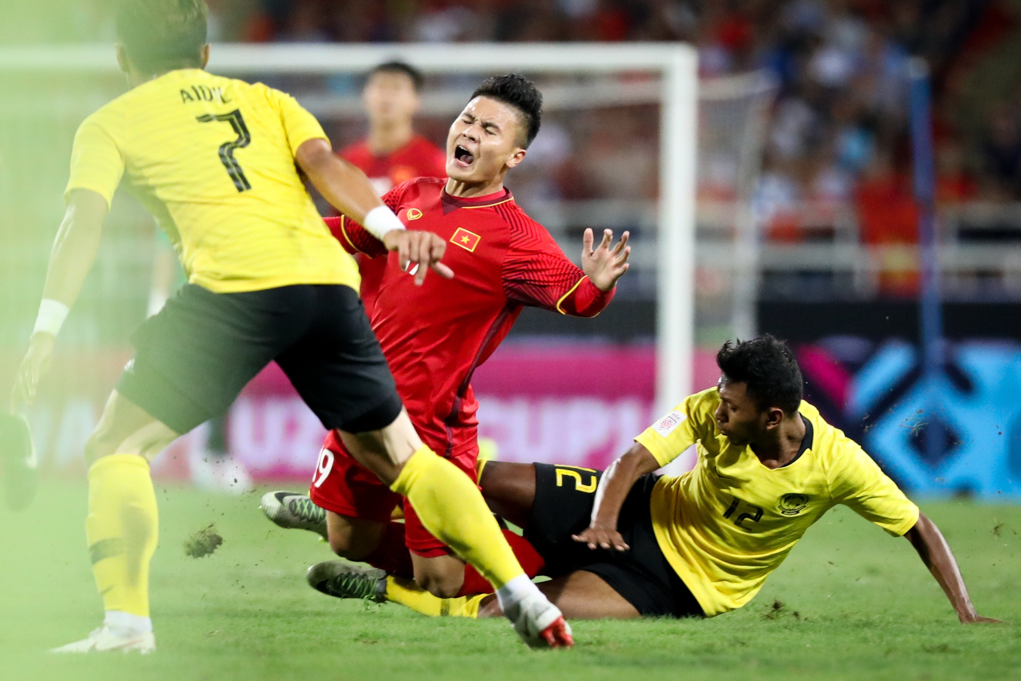 Tro ly giu HLV Park Hang-seo de tranh an phat anh 3