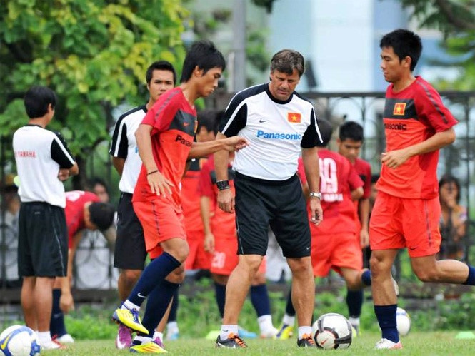 Người Đức ở tuyển Việt Nam và Myanmar ảnh 4 Nguoi Duc o tuyen Viet Nam va Myanmar anh 4