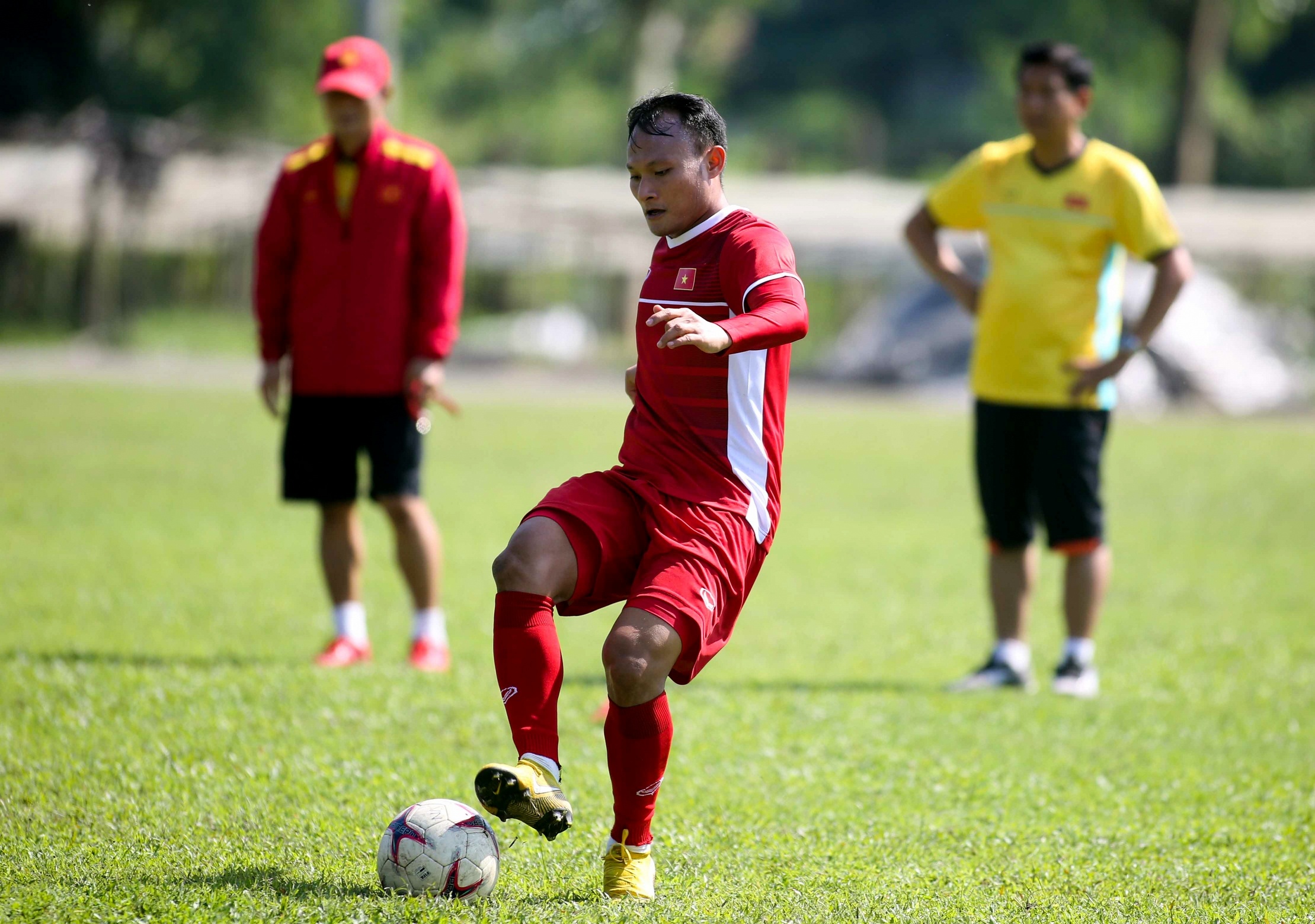 Huy Hung tro lai thay Xuan Truong anh 3