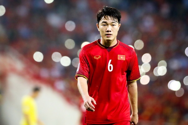 Tuyen Viet Nam cua HLV Park Hang-seo tre nhat lich su cac ky AFF Cup hinh anh