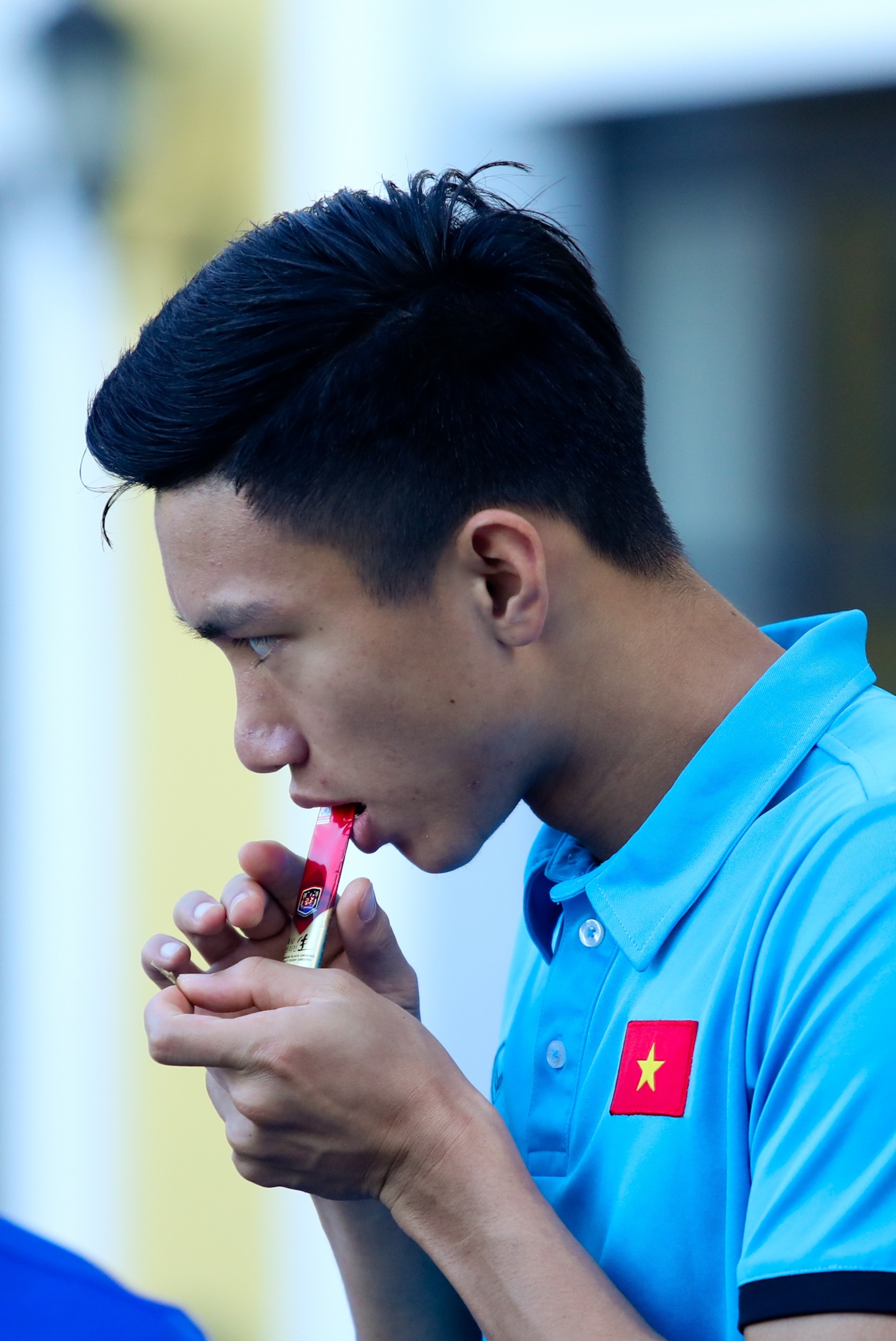 Tuyển Việt Nam tập buổi đầu tiên trên đất Bacolod ảnh 2 Tuyen Viet Nam tap buoi dau tien tren dat Bacolod anh 2