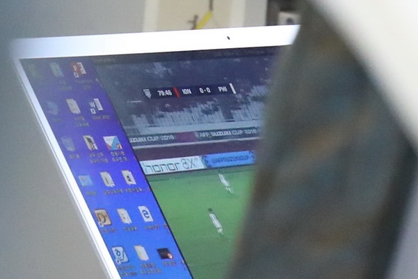 Tuyen thu Viet Nam ngu say, thay Park mot minh nghien cuu Philippines hinh anh