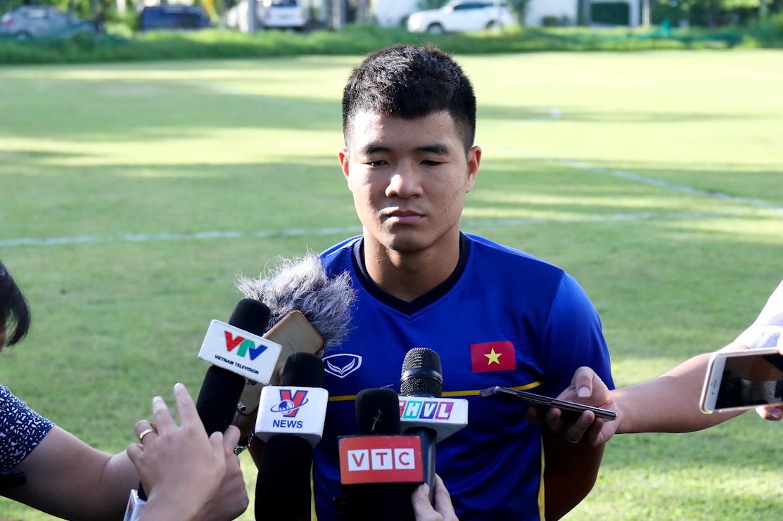 Ha Duc Chinh: Thay Park bao phai ngan Philippines rot bong bong hinh anh