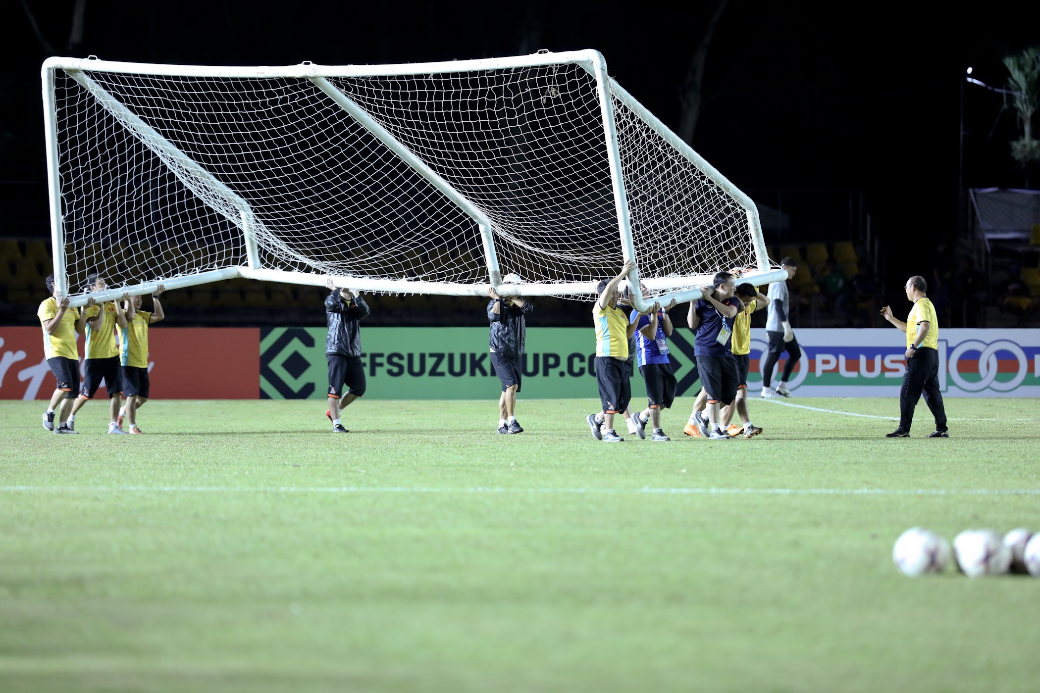 Đội tuyển Việt Nam đấu tập nội bộ ảnh 7 Doi tuyen Viet Nam dau tap noi bo anh 7