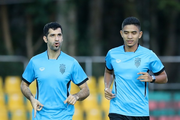 Trong tai Qatar cam coi tran ban ket giua Viet Nam va Philippines hinh anh